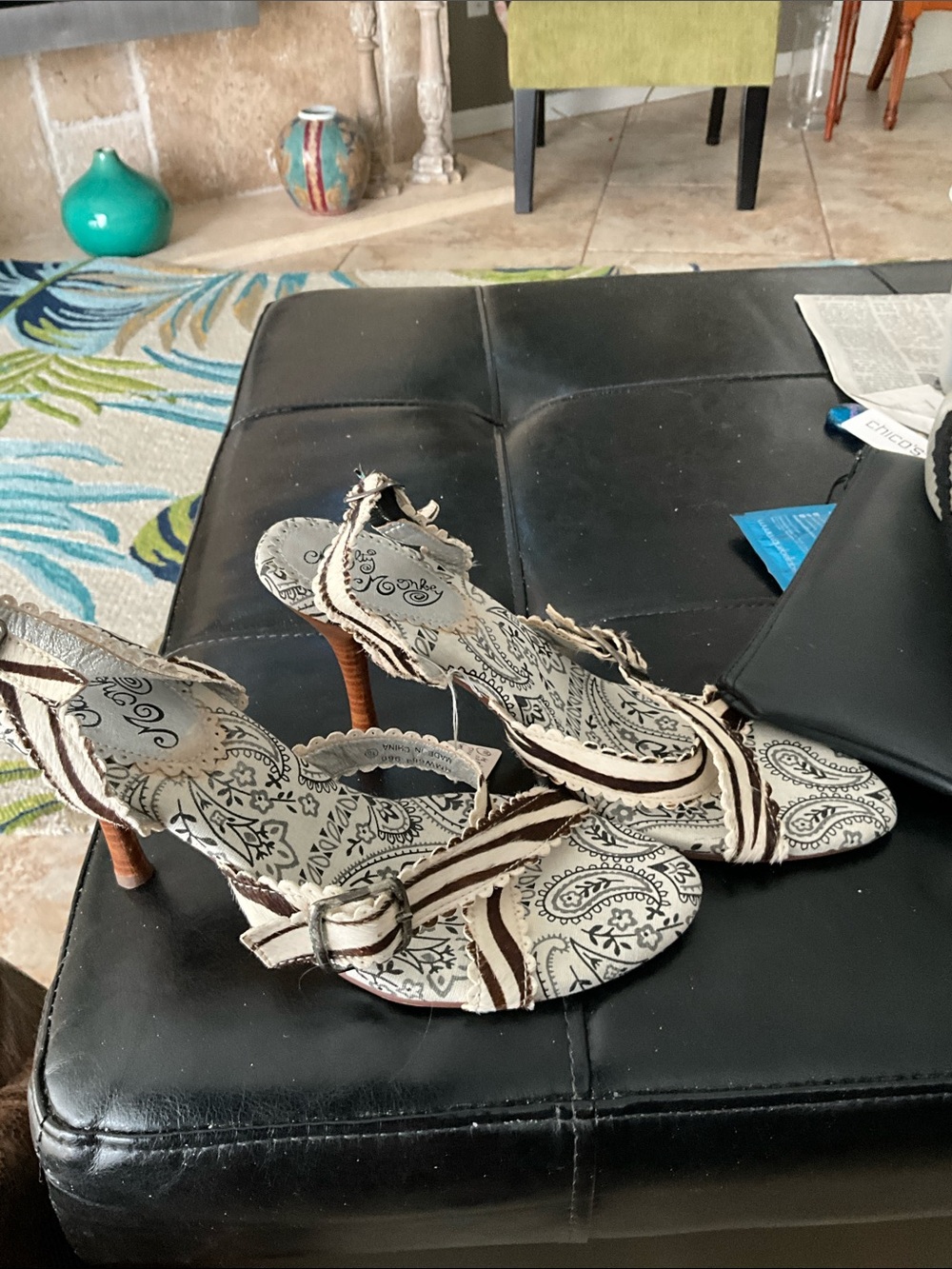 NAUGHTY MONKEY heels - Picture 2 of 3